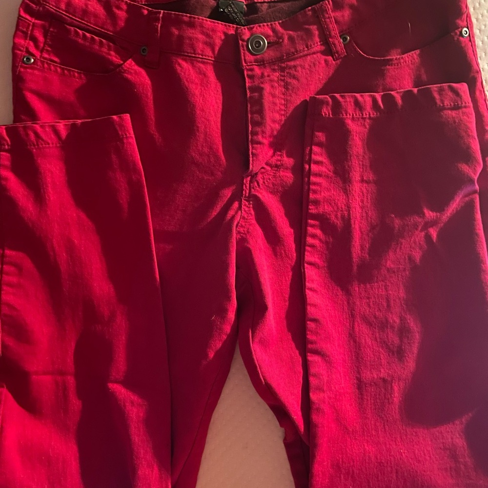 Baccini women’s size 12 red jean
